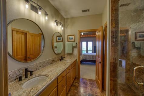 91 Gateway N. Marble Falls TX 78654