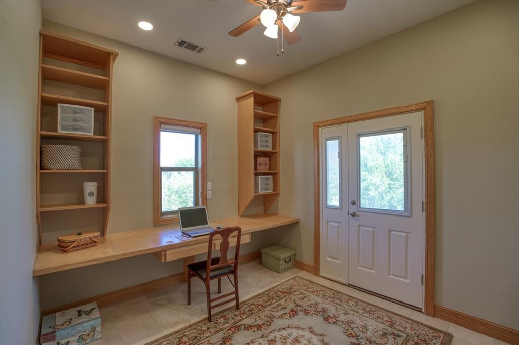 91 Gateway N. Marble Falls TX 78654