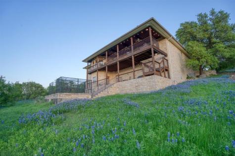 91 Gateway N. Marble Falls TX 78654