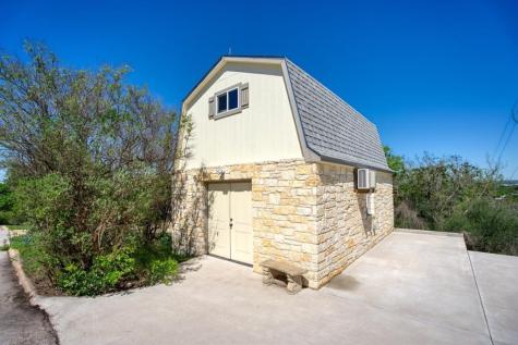 91 Gateway N. Marble Falls TX 78654