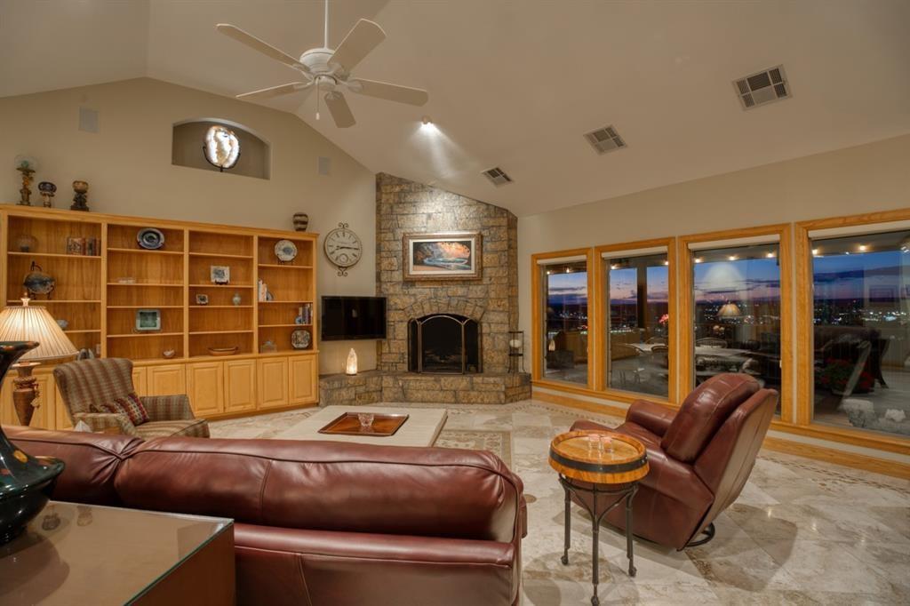 91 Gateway N. Marble Falls TX 78654