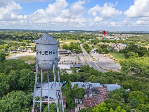 1015 Lime Gruene New Braunfels TX 78130
