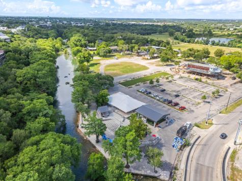 1015 Lime Gruene New Braunfels TX 78130