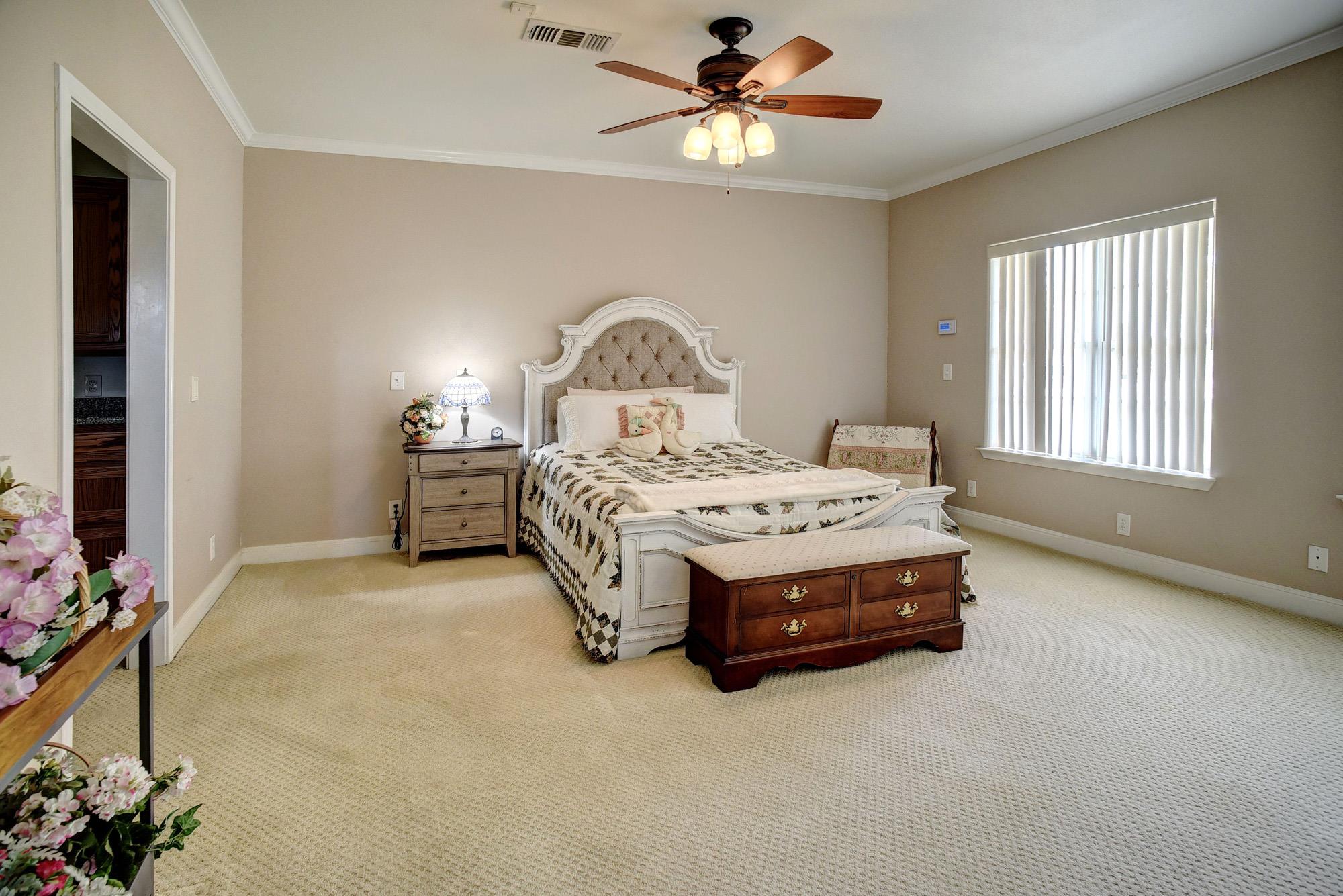 1133 Fm 20 Cedar Creek TX 78612