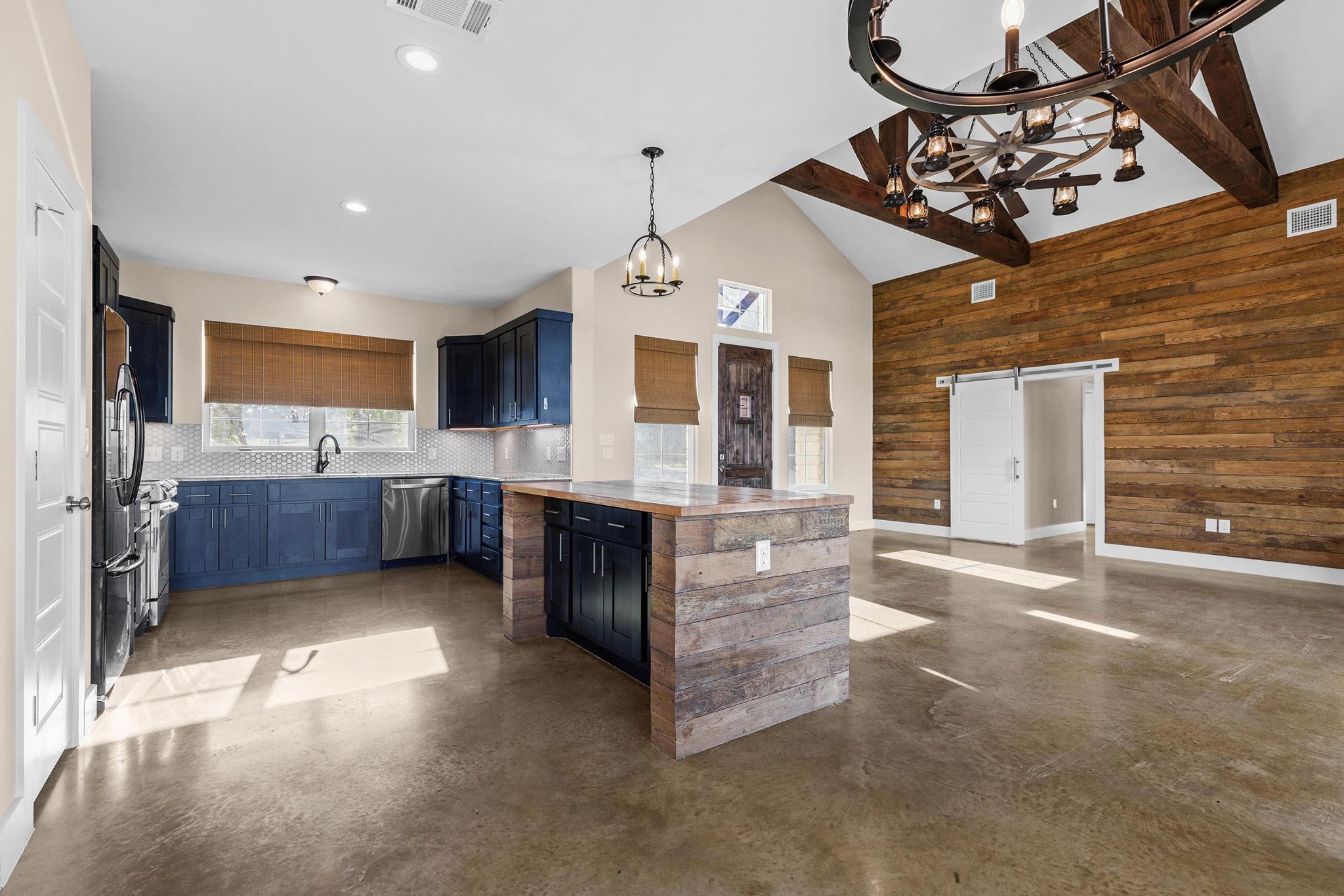 7943 W Fm 243 Bertram TX 78605