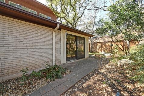 8504 Tallwood Drive Austin TX 78759