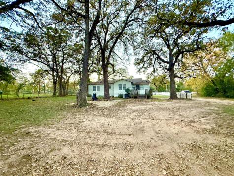9278 N Highway 77 Highway Lexington TX 78947