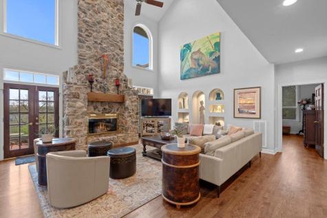 5229 Hupedo Ranch Road Spicewood TX 78669