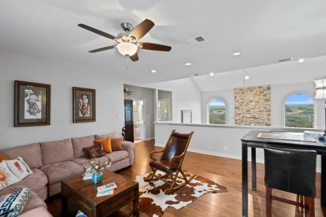 5229 Hupedo Ranch Road Spicewood TX 78669