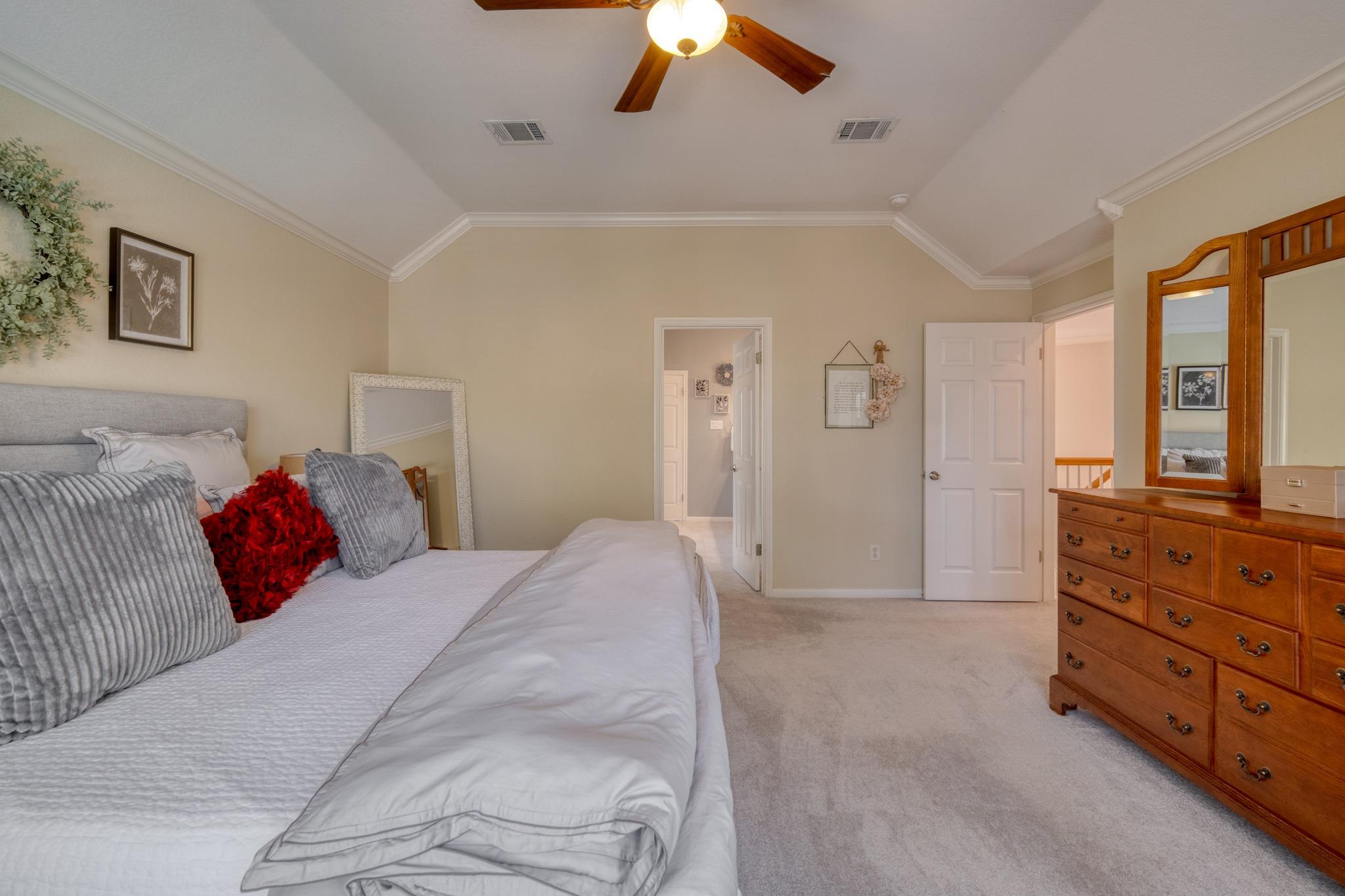 8221 Fern Bluff Avenue Round Rock TX 78681