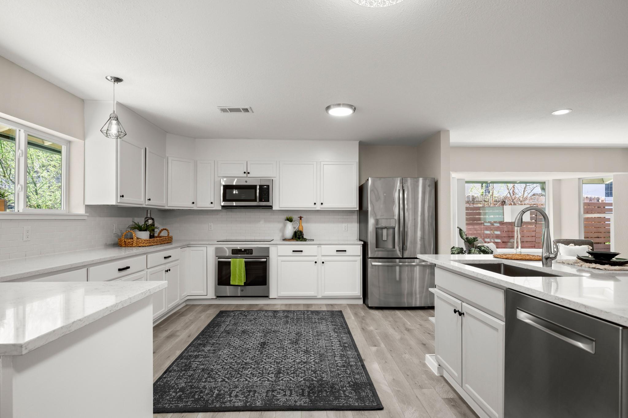 3305 Santa Monica Drive Austin TX 78741
