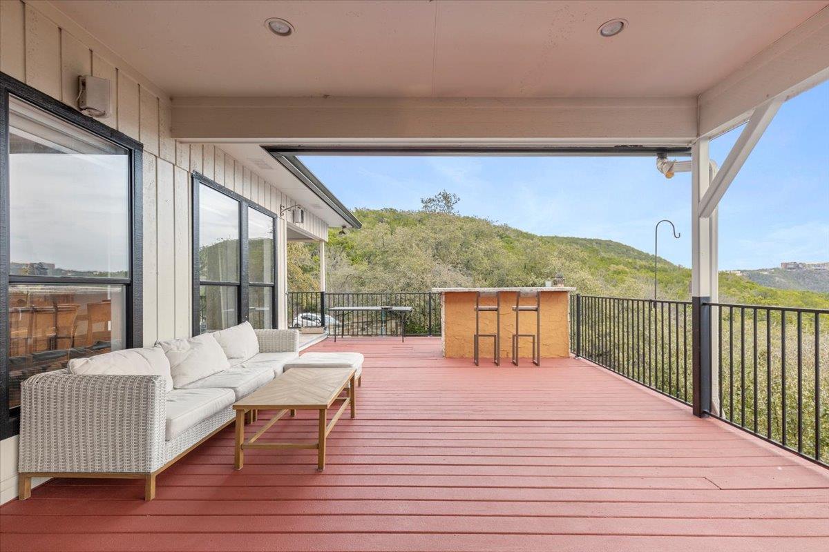6714 Mountain Trail Austin TX 78732
