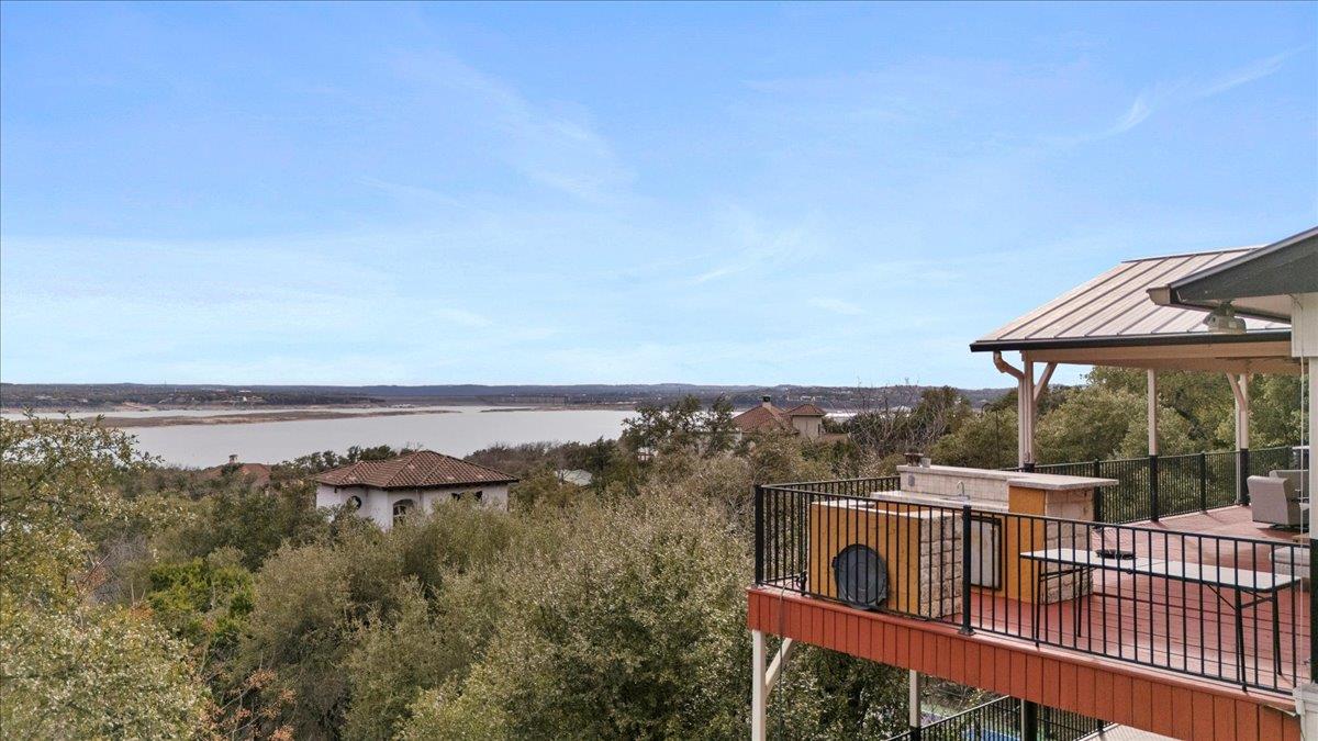 6714 Mountain Trail Austin TX 78732