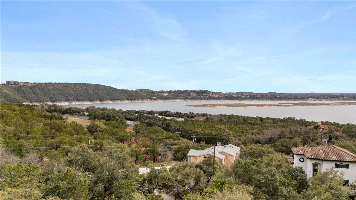 6714 Mountain Trail Austin TX 78732