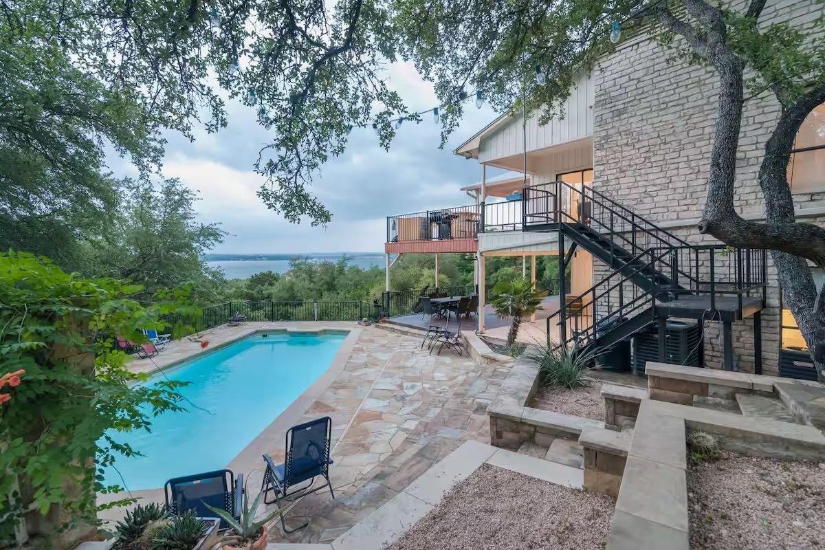 6714 Mountain Trail Austin TX 78732