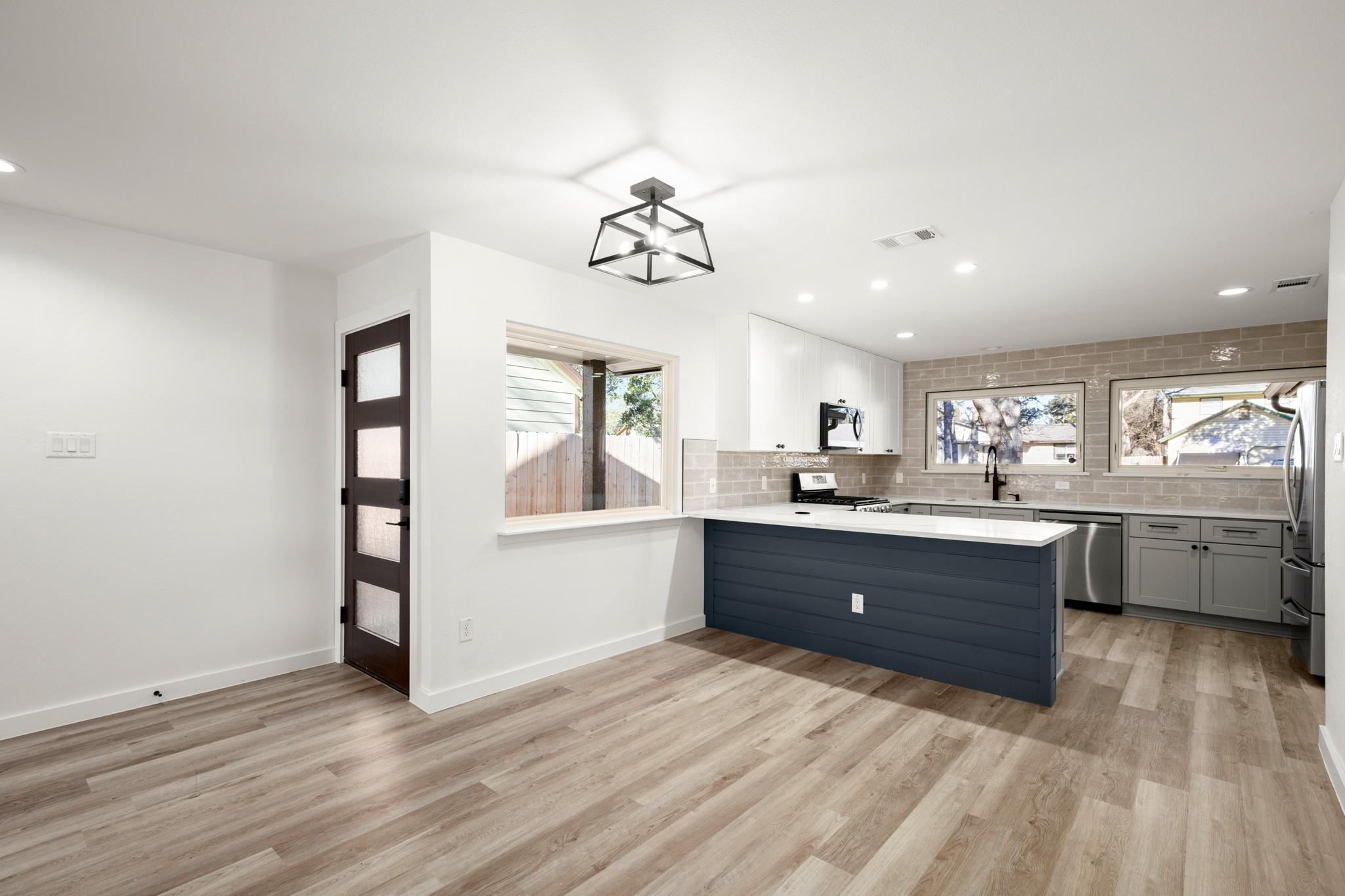9717 Anderson Village Drive Austin TX 78729
