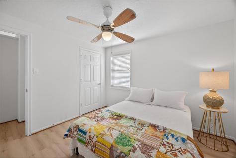 4303 Karankawa Way Galveston TX 77554