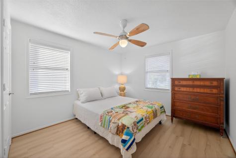 4303 Karankawa Way Galveston TX 77554