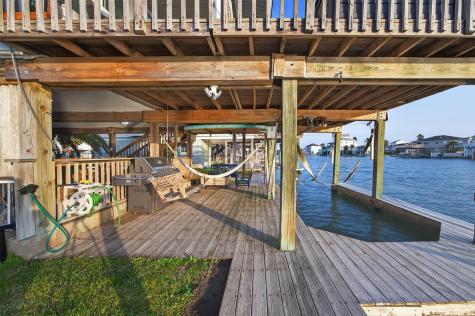 4303 Karankawa Way Galveston TX 77554
