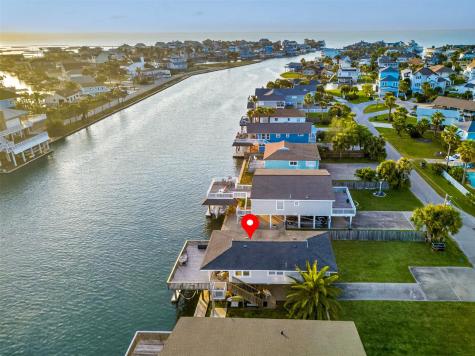 4303 Karankawa Way Galveston TX 77554