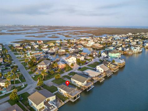 4303 Karankawa Way Galveston TX 77554