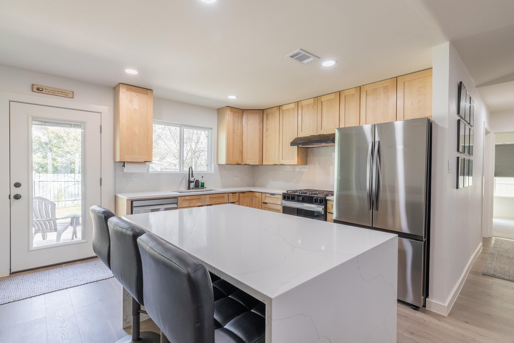 2214 Lear Lane Austin TX 78745
