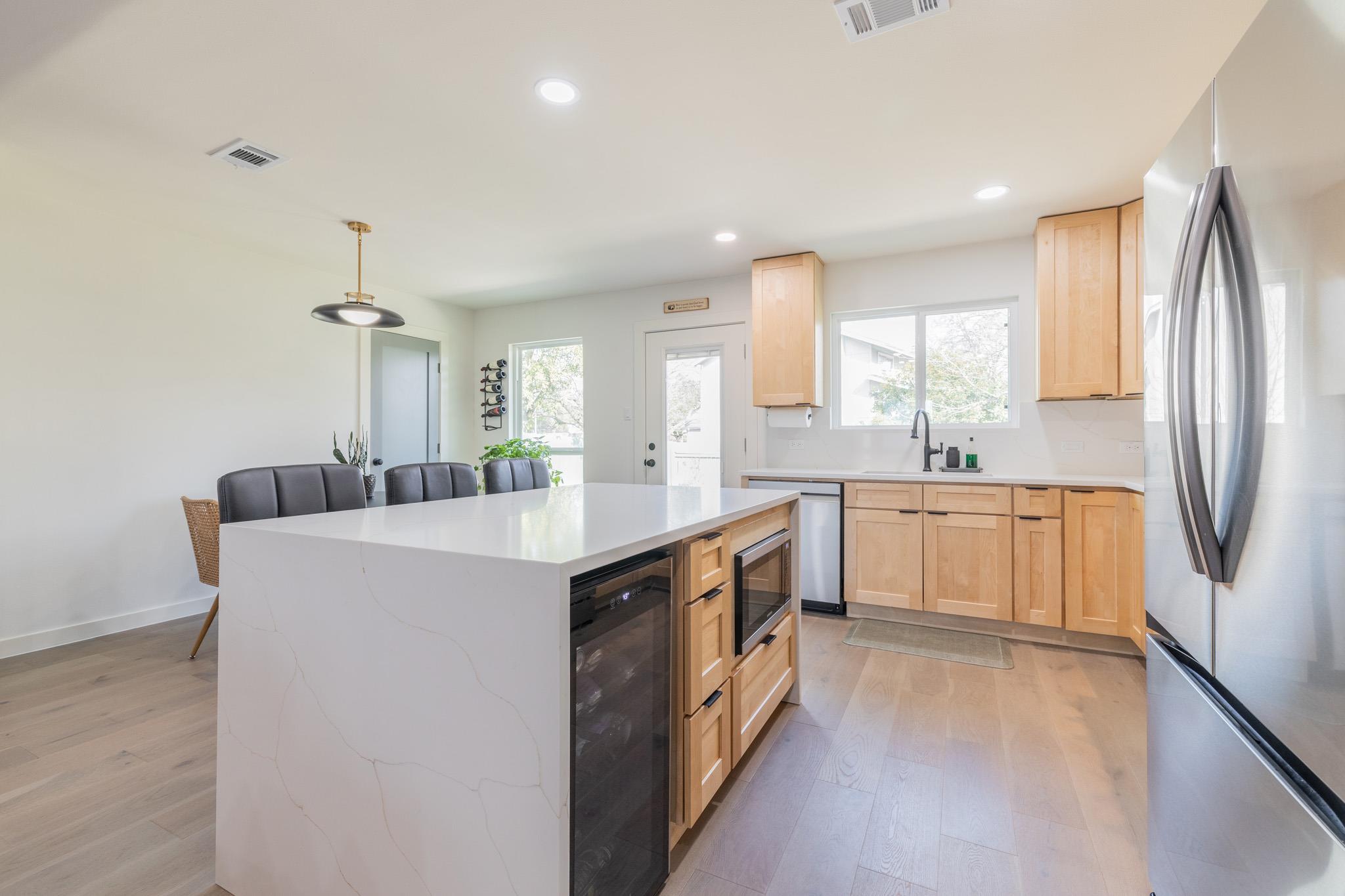 2214 Lear Lane Austin TX 78745