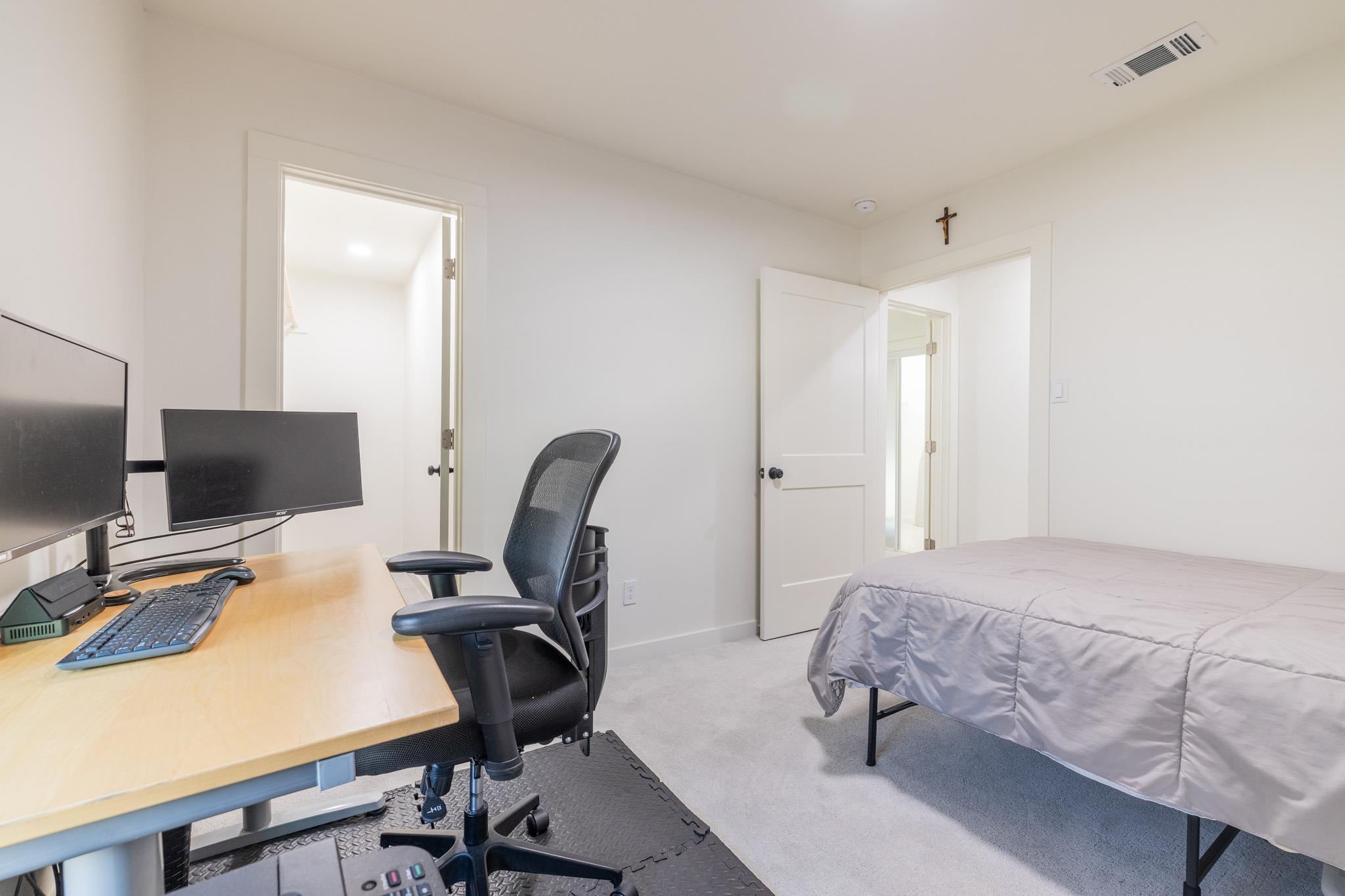 2214 Lear Lane Austin TX 78745