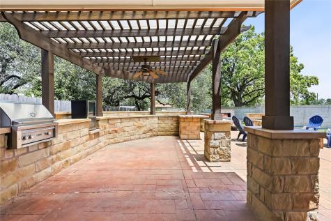 4400 Chickasaw Court Austin TX 78749