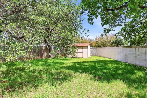4400 Chickasaw Court Austin TX 78749