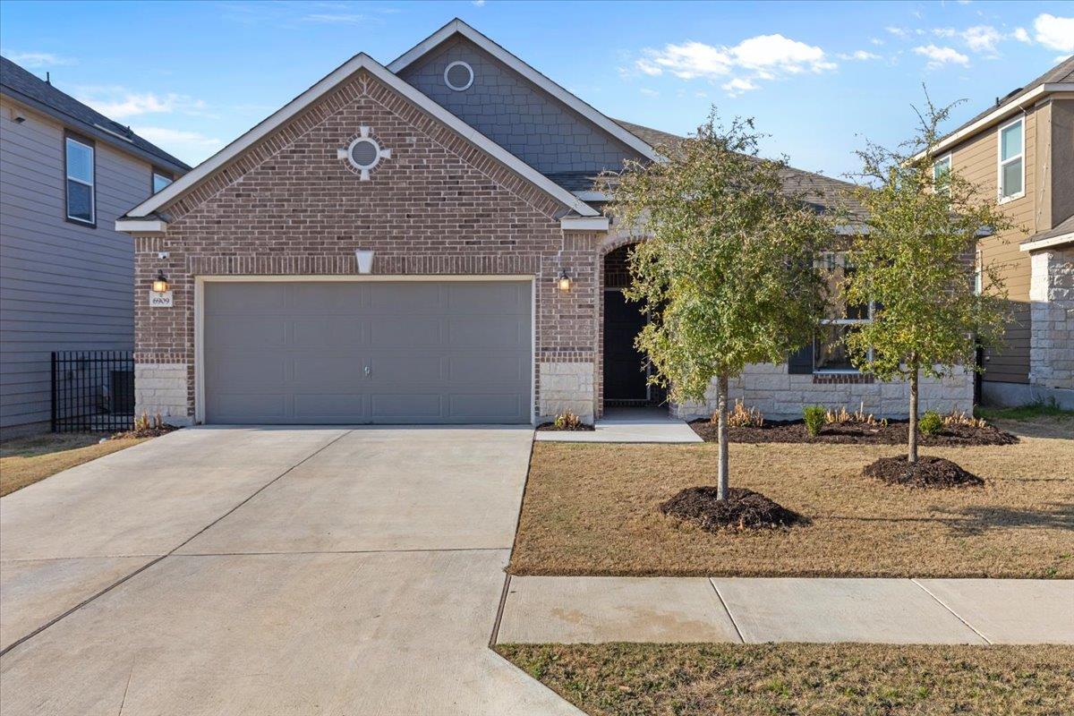 6909 Daniel Ranch Drive Austin TX 78744