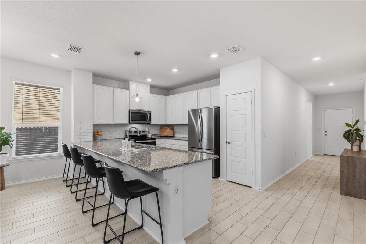 6909 Daniel Ranch Drive Austin TX 78744
