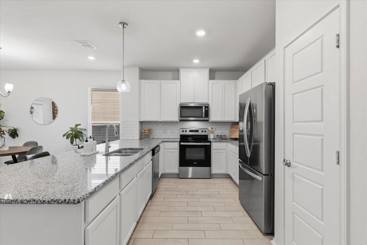 6909 Daniel Ranch Drive Austin TX 78744