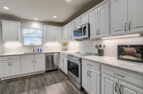 10614 Black Wolf Bay San Antonio TX 78245