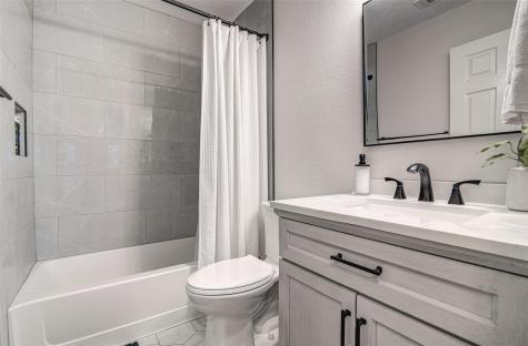 10614 Black Wolf Bay San Antonio TX 78245