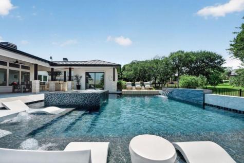 2902 Bay West Boulevard Horseshoe Bay TX 78657