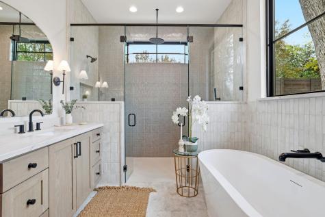 2908 Stoneway Drive Austin TX 78757