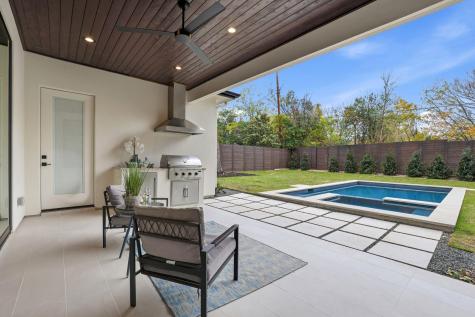 2908 Stoneway Drive Austin TX 78757
