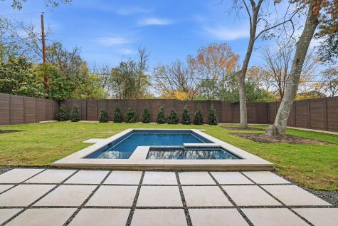 2908 Stoneway Drive Austin TX 78757