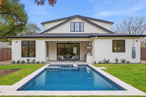 2908 Stoneway Drive Austin TX 78757
