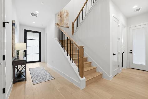 2908 Stoneway Drive Austin TX 78757