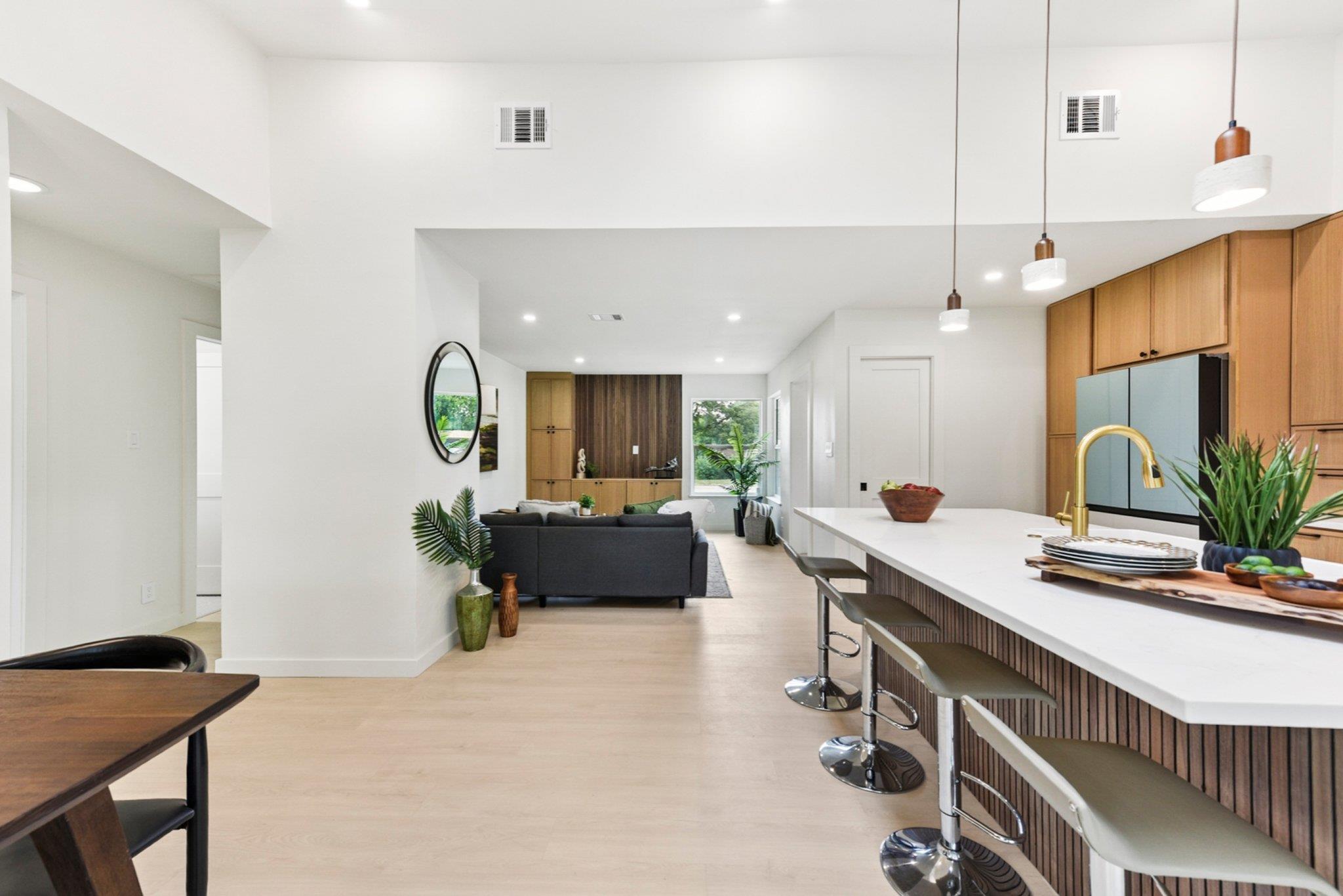 7503 Carriage Drive Austin TX 78752