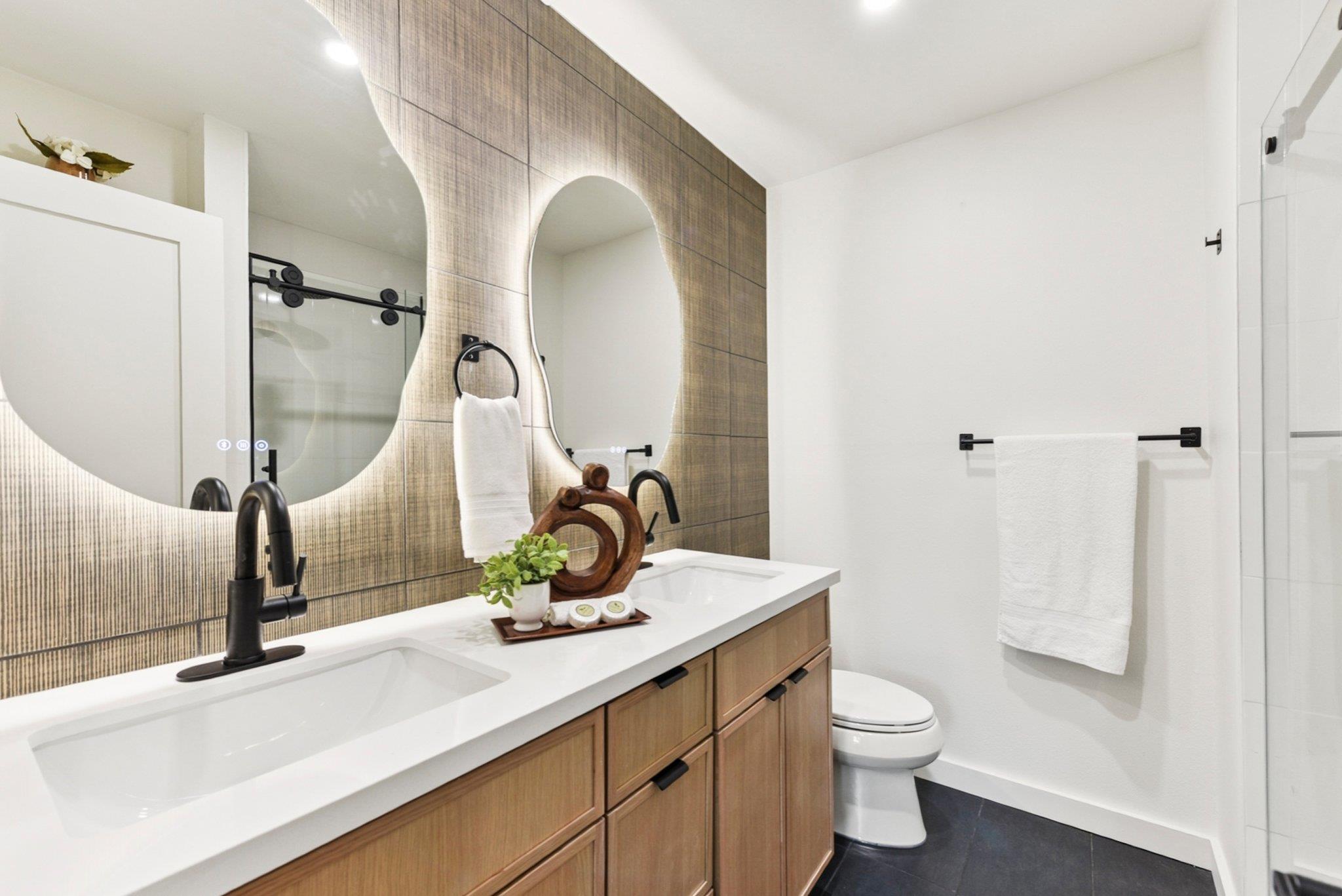 7503 Carriage Drive Austin TX 78752