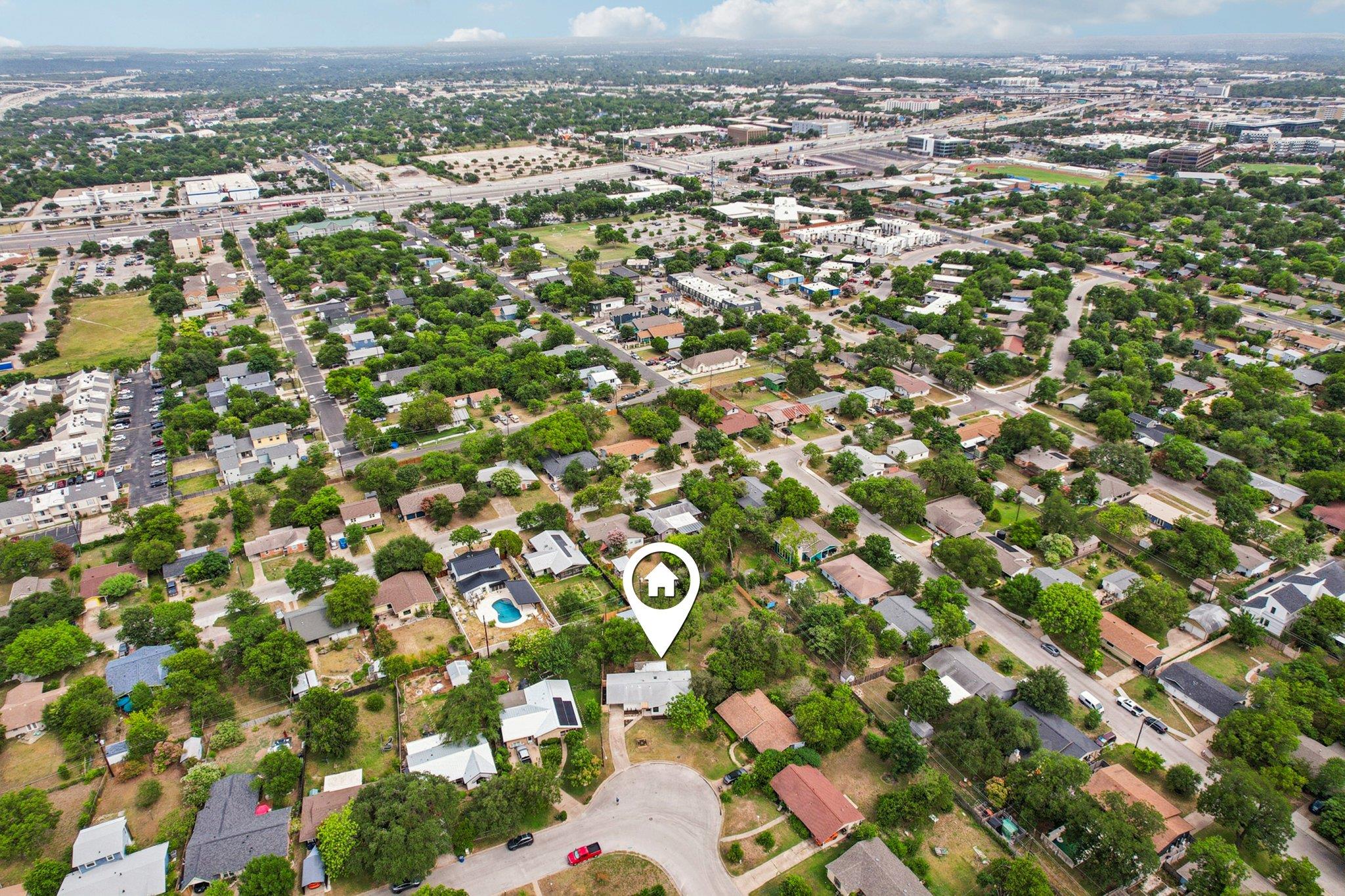 7503 Carriage Drive Austin TX 78752