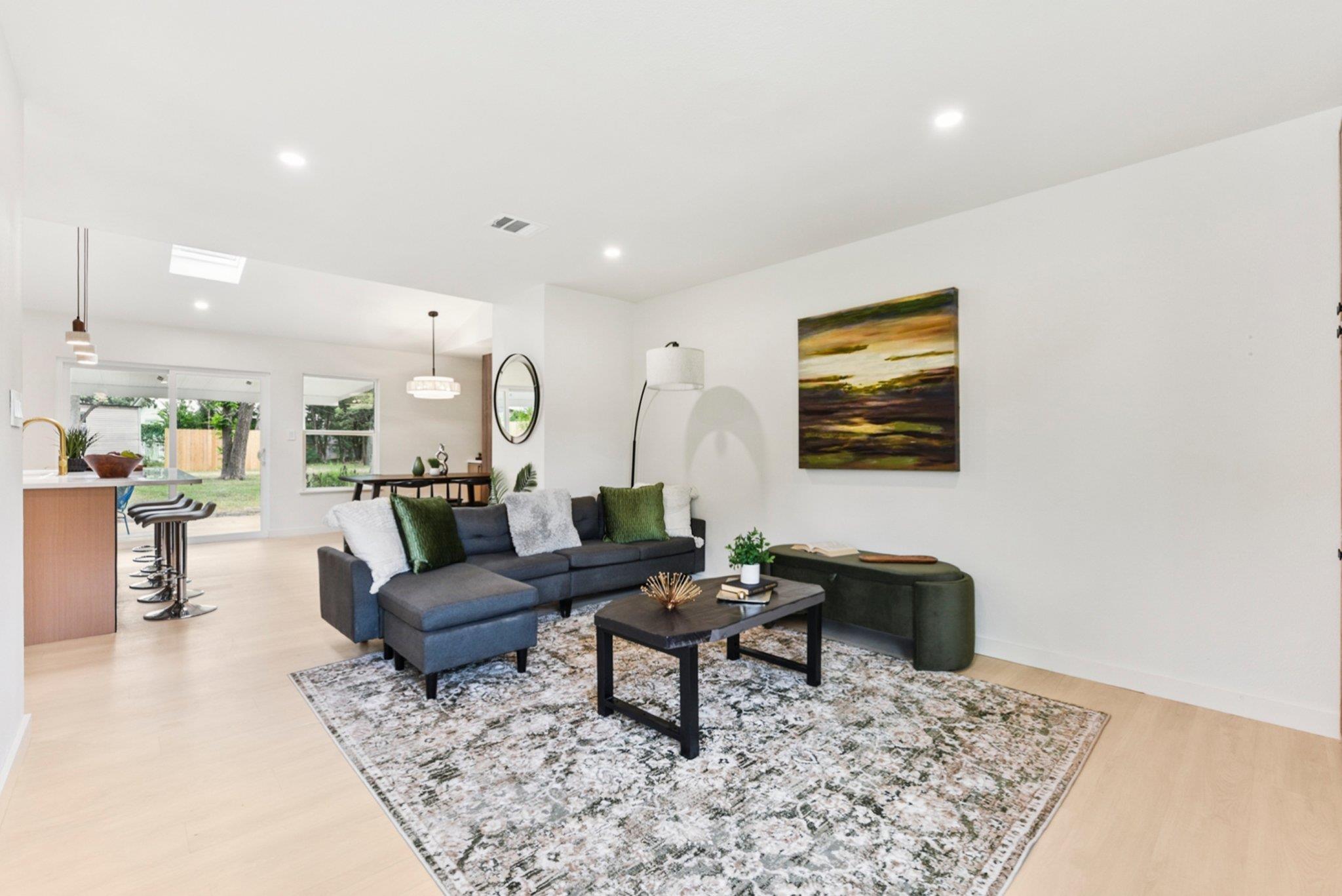 7503 Carriage Drive Austin TX 78752