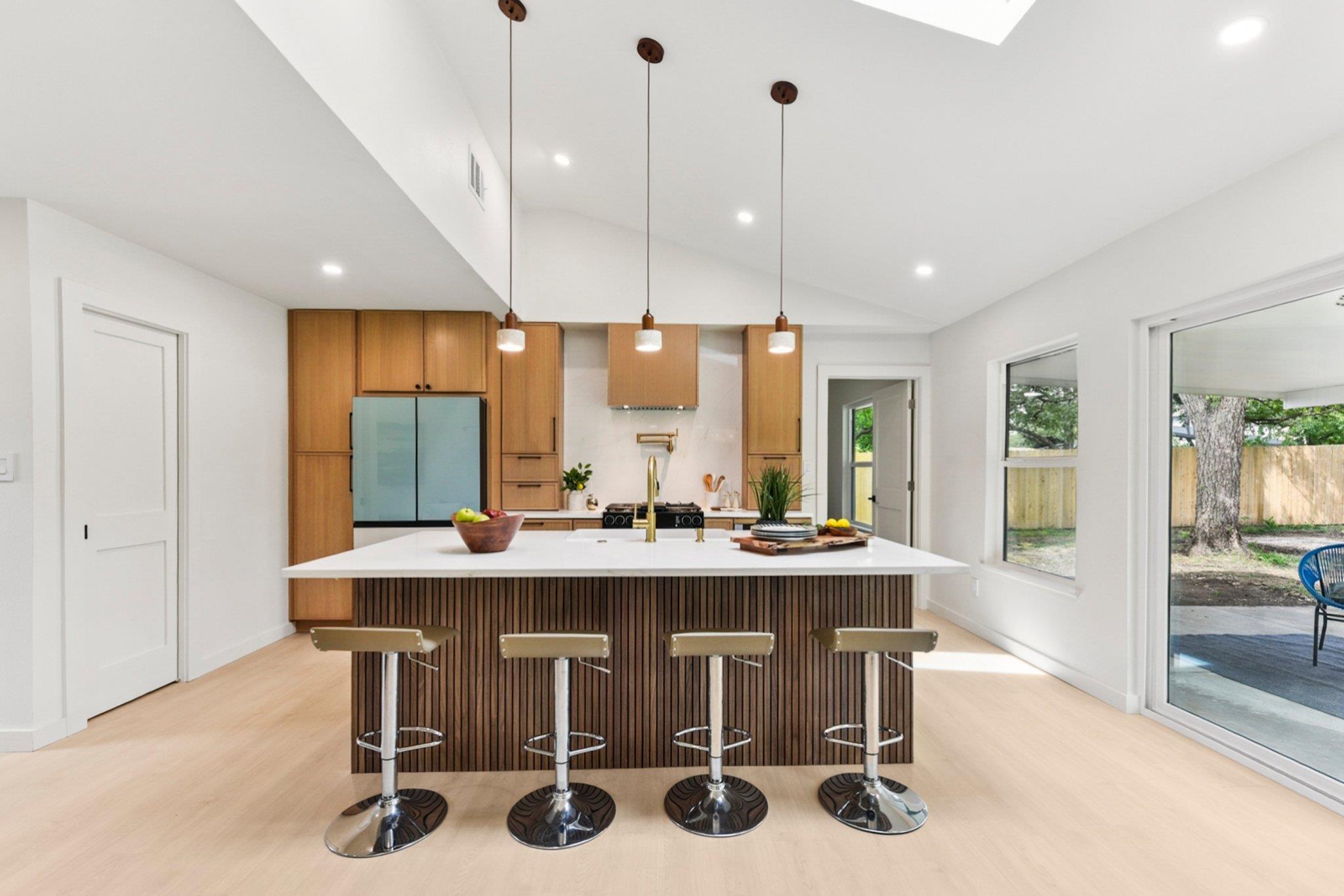 7503 Carriage Drive Austin TX 78752