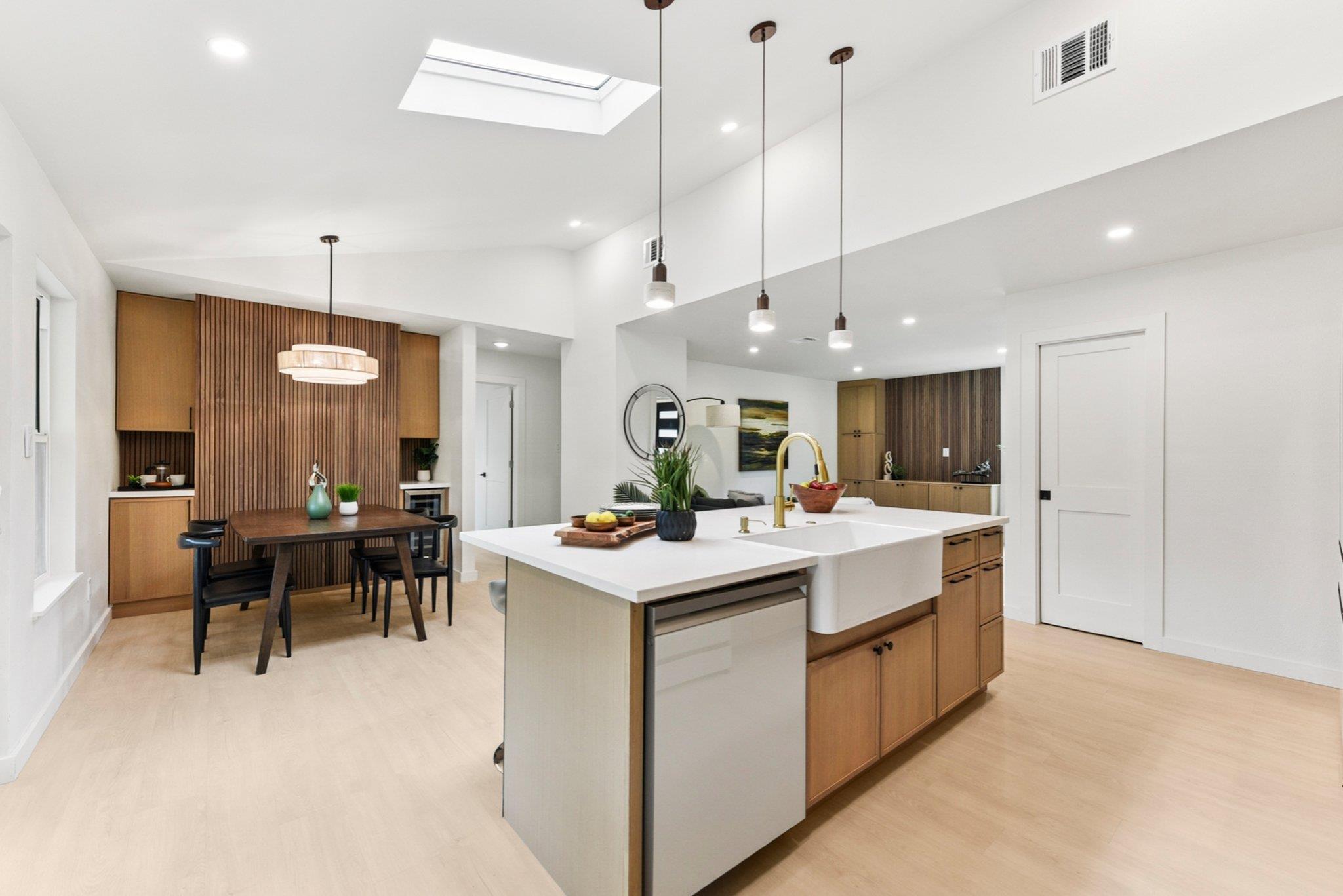7503 Carriage Drive Austin TX 78752