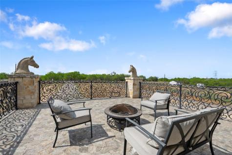 507 Rawhide Road Seguin TX 78155