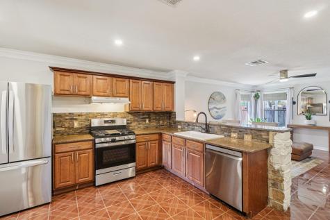 13508 Sierra Wind Lane Elgin TX 78621