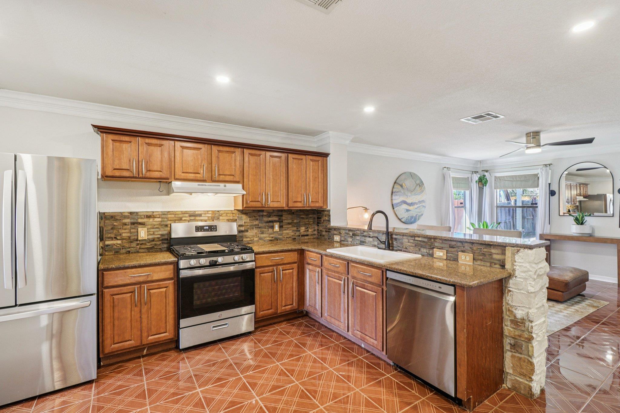 13508 Sierra Wind Lane Elgin TX 78621